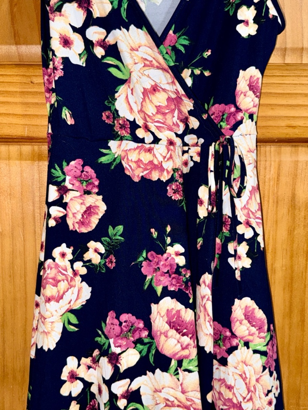 NWT Caution To The Wind Women’s Navy Sleeveless Floral Wrap Maxi Dress-S - Picture 5 of 12